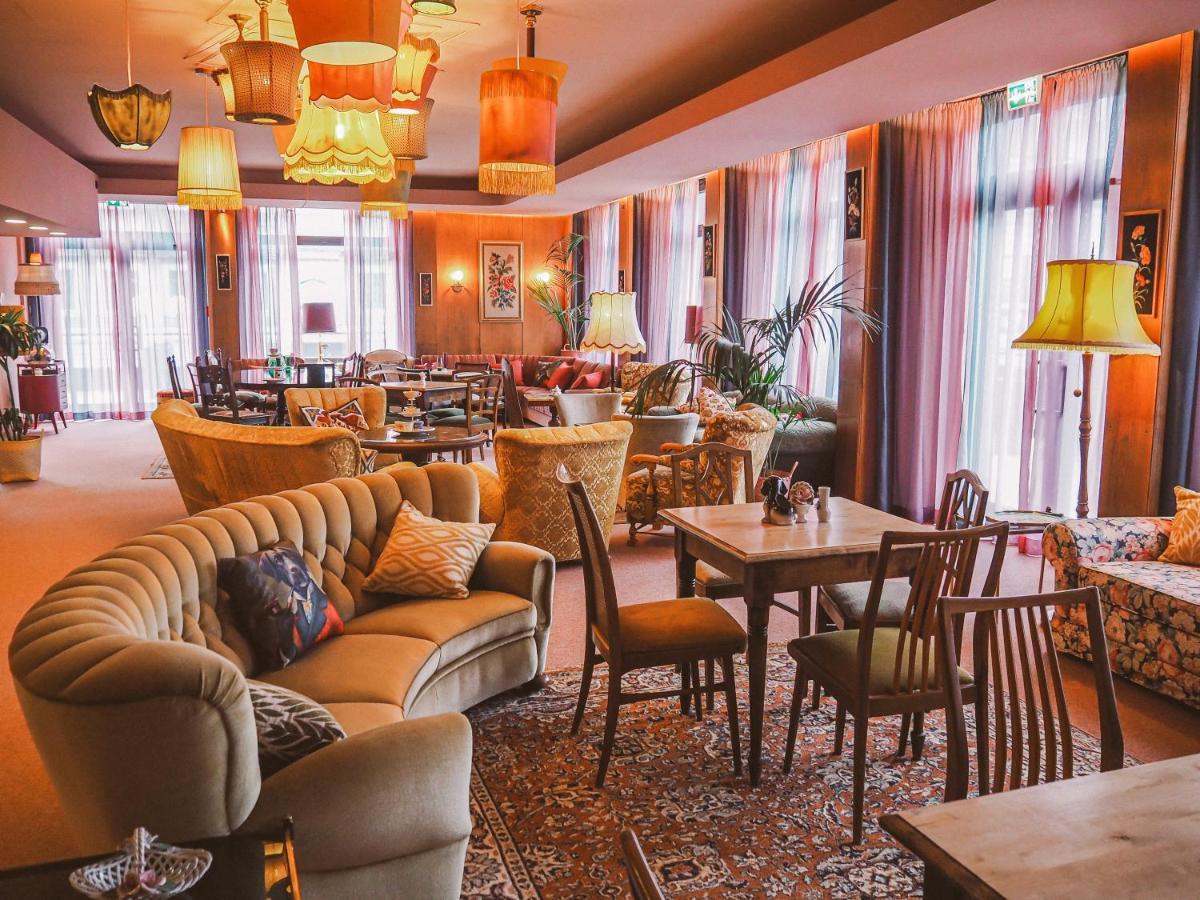 Tante Alma'S Muelheimer Hotel مولهايم ان الرور دير المظهر الخارجي الصورة