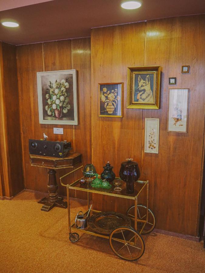Tante Alma'S Muelheimer Hotel مولهايم ان الرور دير المظهر الخارجي الصورة