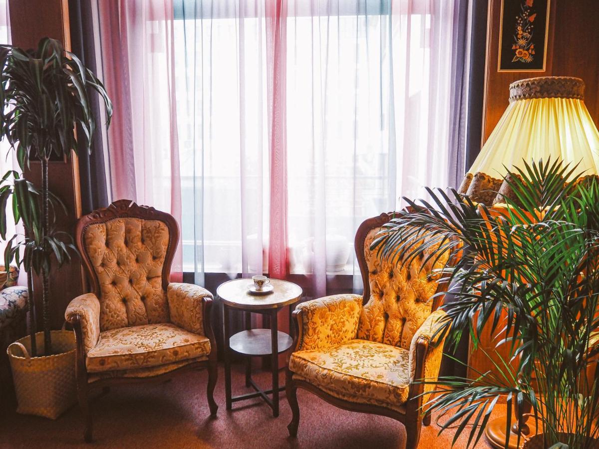 Tante Alma'S Muelheimer Hotel مولهايم ان الرور دير المظهر الخارجي الصورة